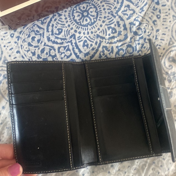 Coach signature wallet with original box - Picture 3 of 6